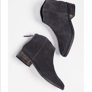 Dolce vita booties